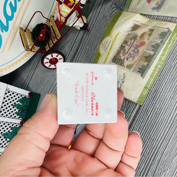 Vintage hallmark kiddie car movie , sign , trash can , news paper, mechanic ect - Picture 8 of 16